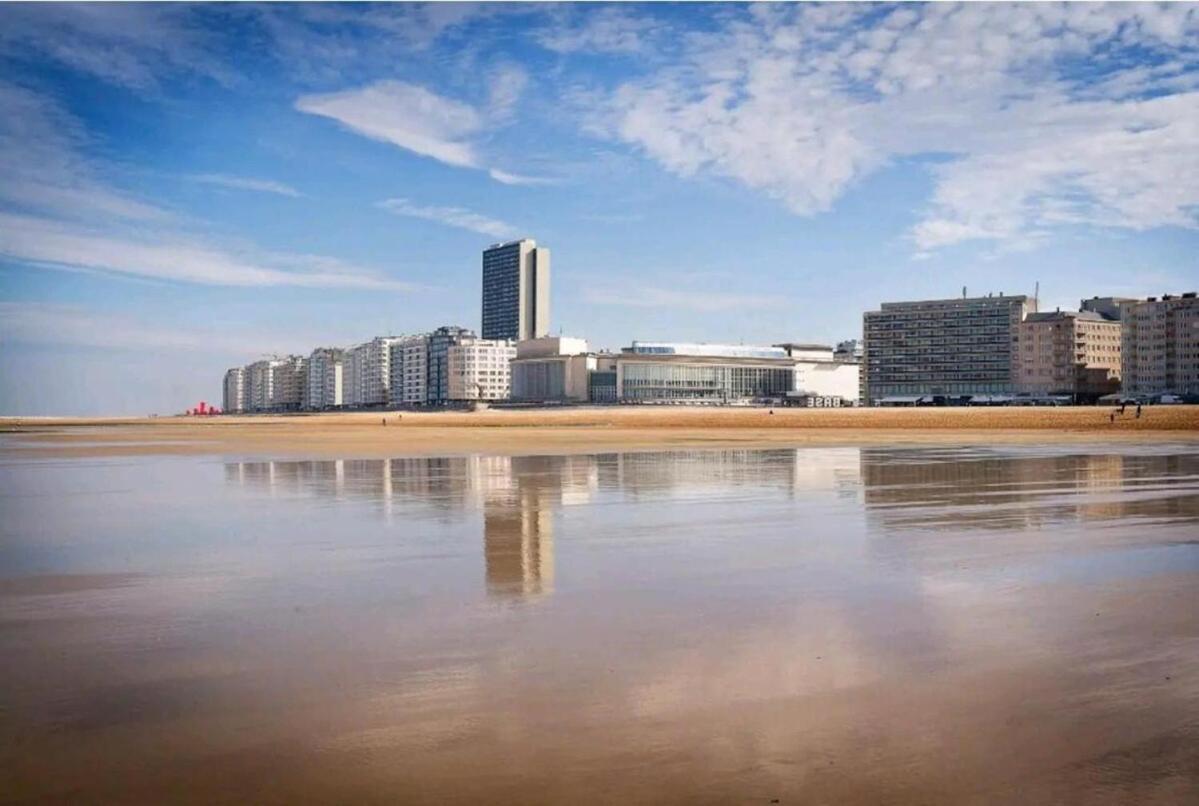 Luxury Renovated 3 Rooms Apartment Oostende Exteriör bild
